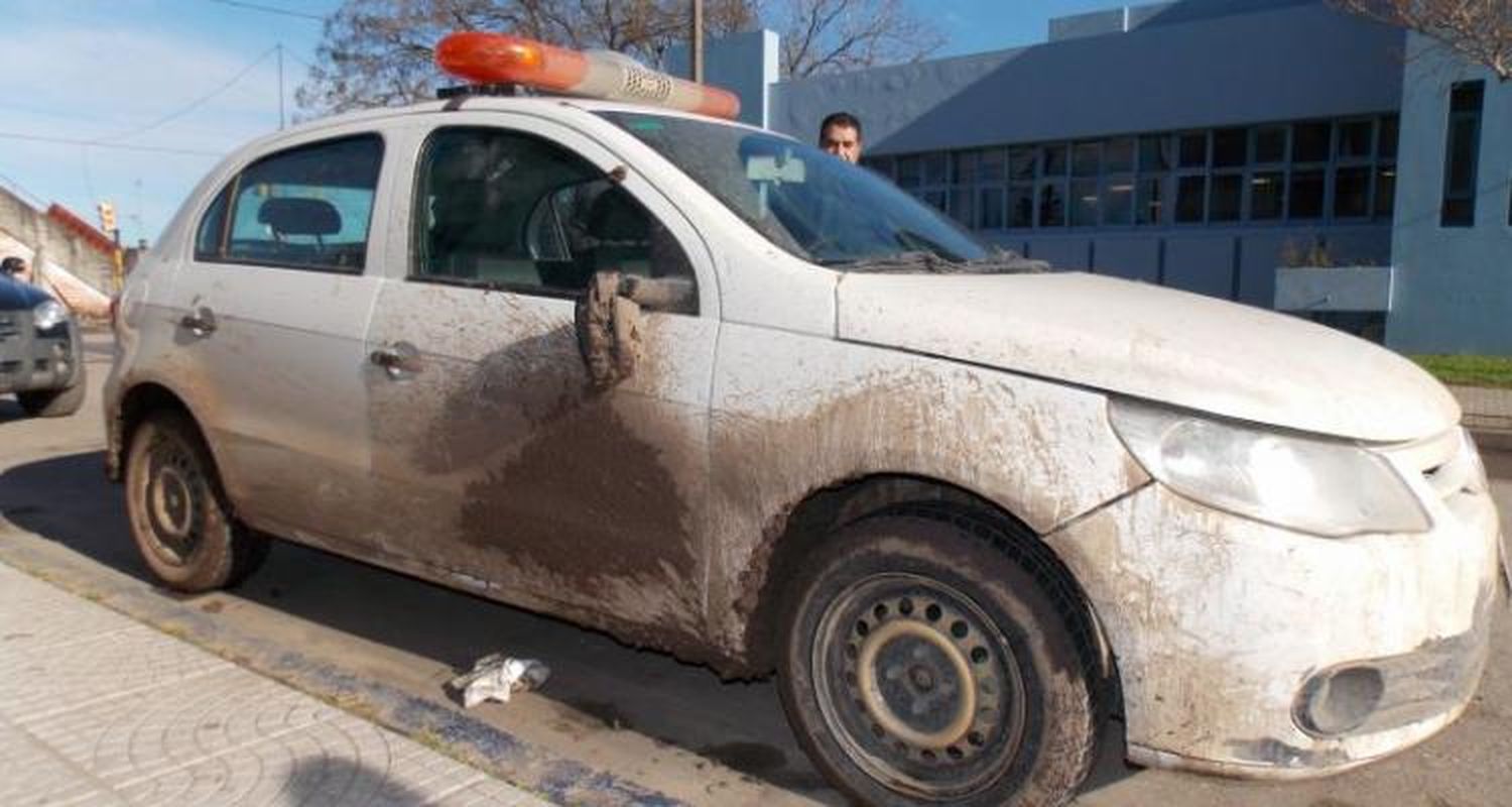 Con GPS y tarjetas para combustible, buscan controlar  el gasto en los vehículos