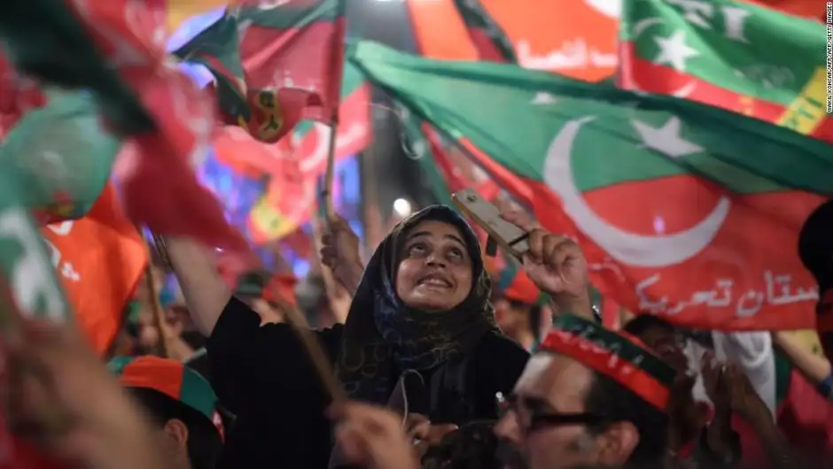 Pakistán: ataque bomba durante las elecciones