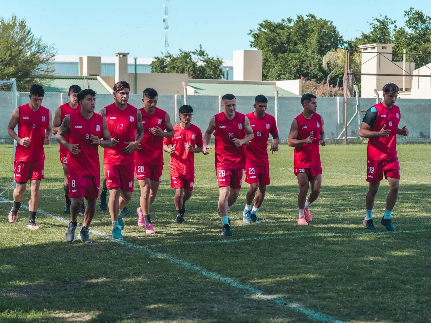 El León se alista para viajar a Neuquén y afrontar la revancha por la eválida ante el Dep.Rincón. Foto:@9dejuliooficial