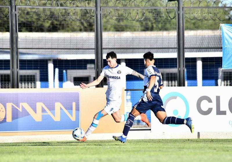 Sol de América se quedó con
el duelo entre formoseños