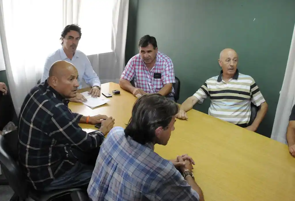 Con el compromiso de mejoras, Río Paraná y la UTA sellaron el acuerdo