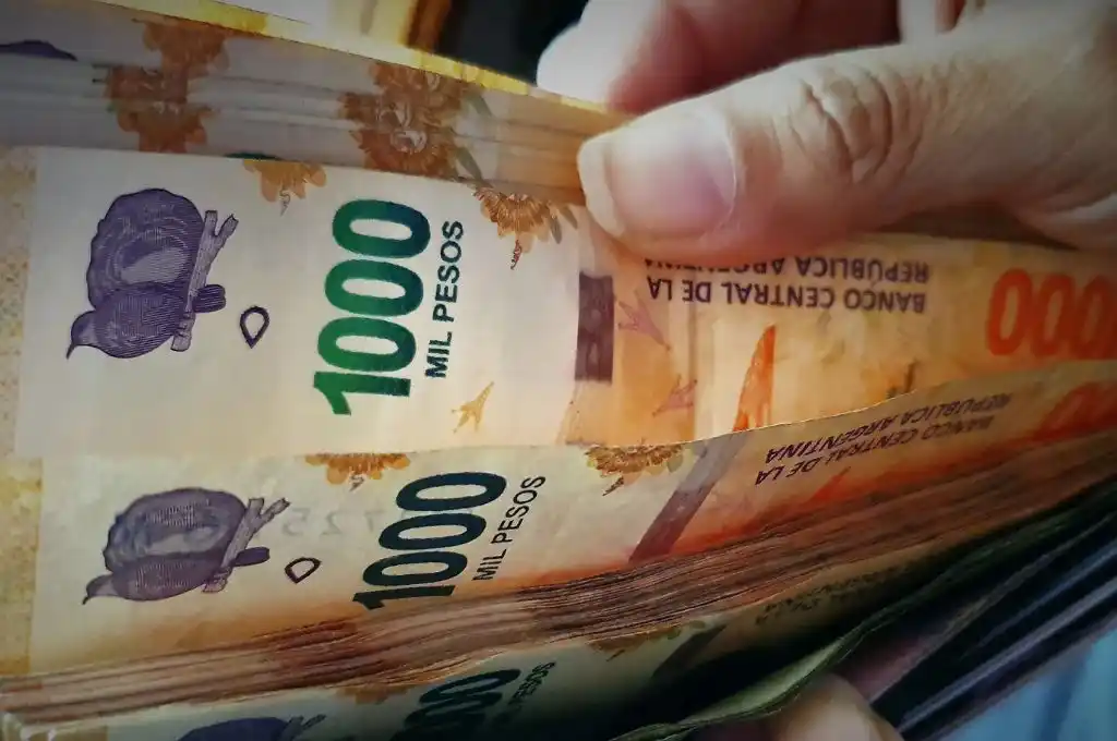 Aumenta el salario mínimo un 20% en cuatro tramos