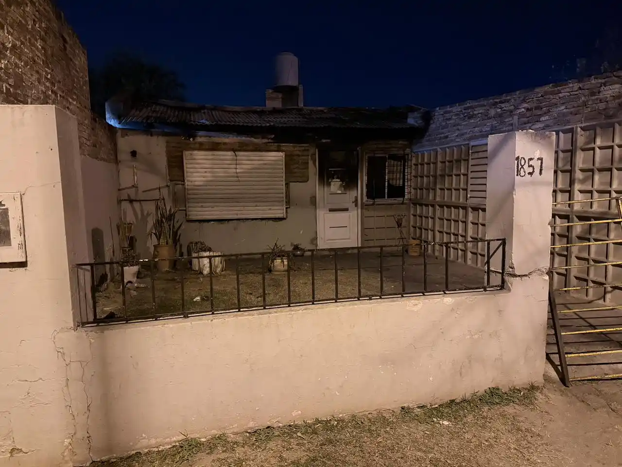 Jesús y Gladis perdieron todo en un incendio y necesitan ayuda: “Tanto esfuerzo y en diez segundos se nos fue”