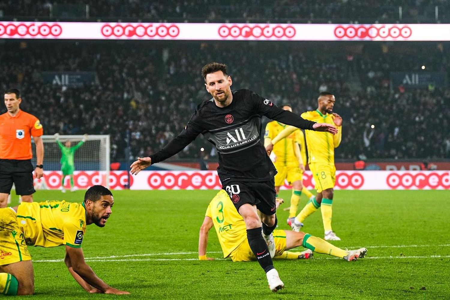 Messi anotó su primer gol liguero para PSG