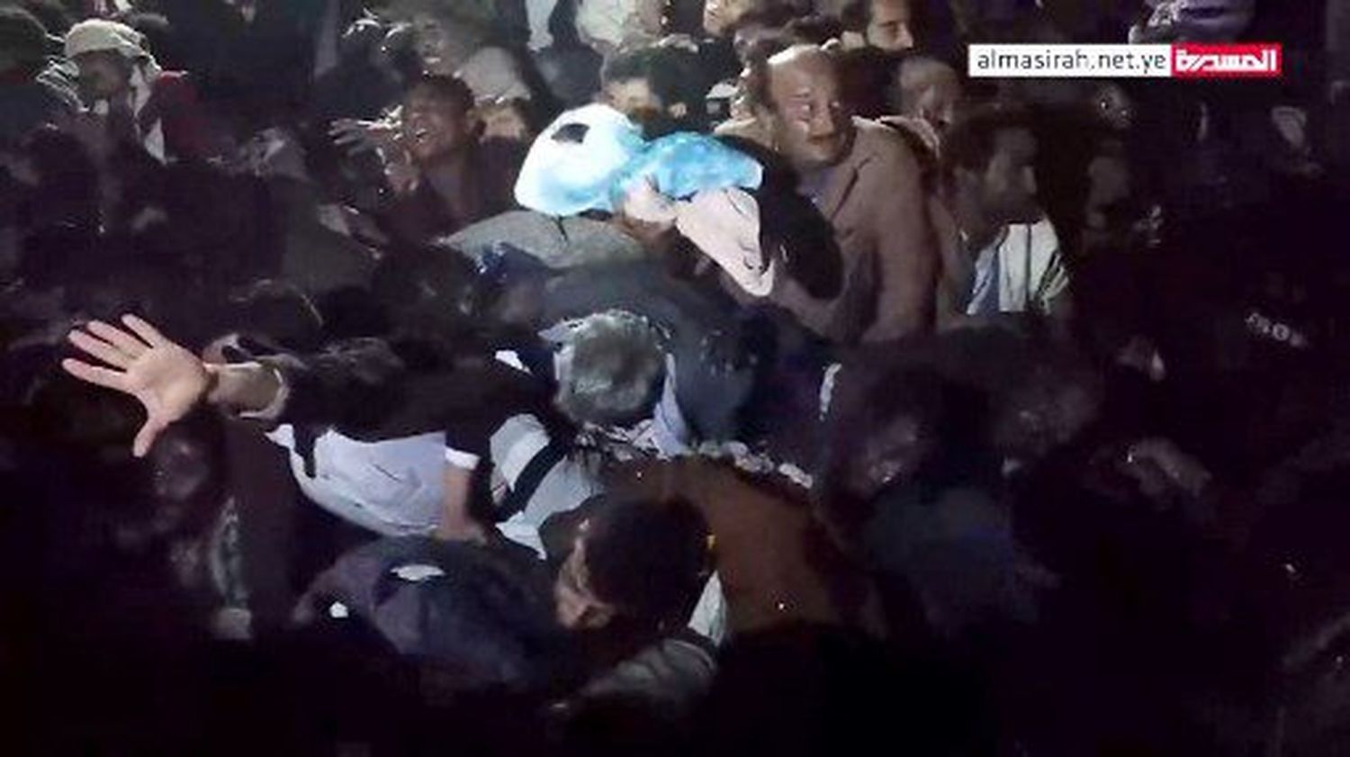 ¡POR AYUDA DE 8 DÓLARES! Estampida mortal deja 85 muertos en Yemen