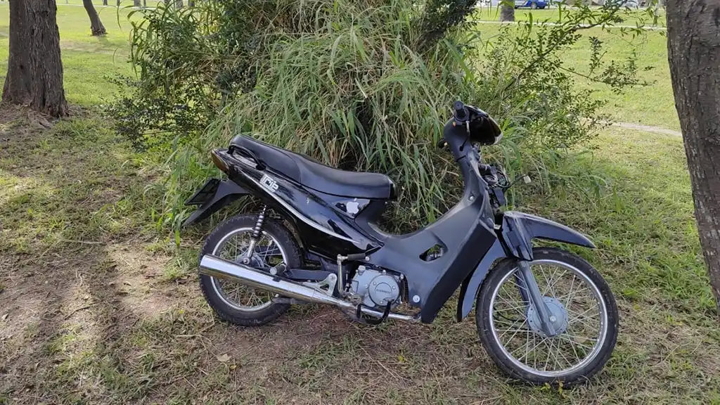 La motocicleta sustraída que fue recuperada