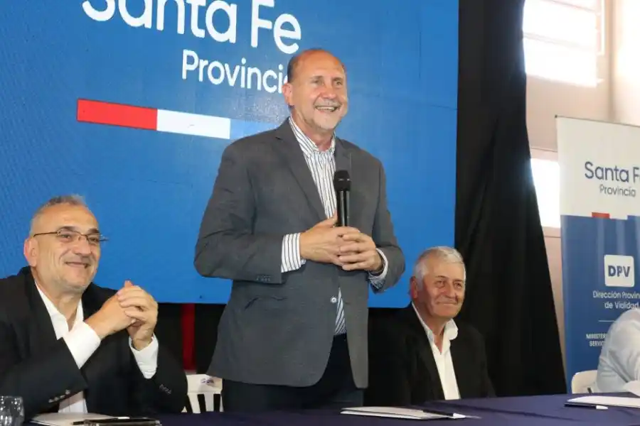 Obras: la Provincia licitó la pavimentación de 16 km de la Ruta Nº 70