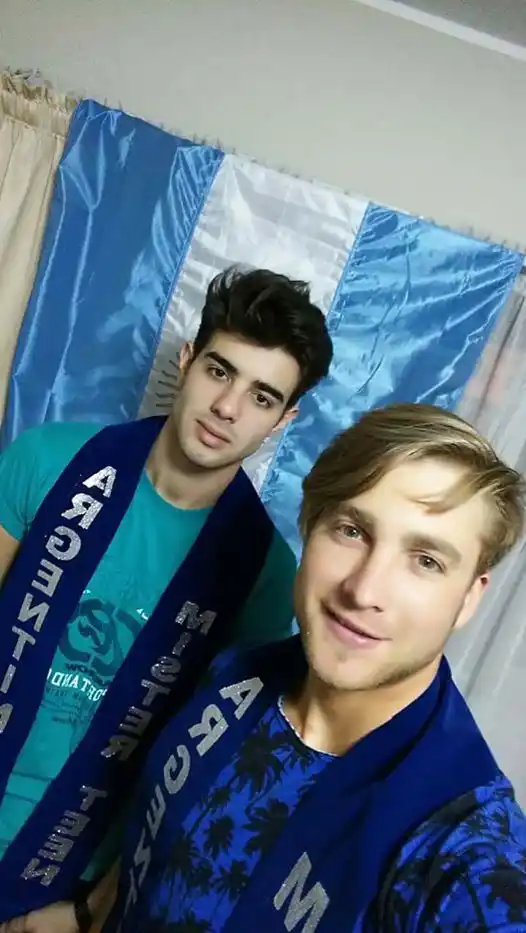 Joaquín Romero formó parte de la delegación entrerriana que participó en el certamen “Miss y Mister Pacific World”