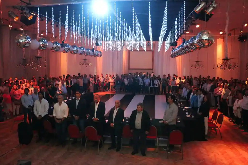 Dirigentes de Cambiemos se reunieron en Tandil para consolidar el espacio 