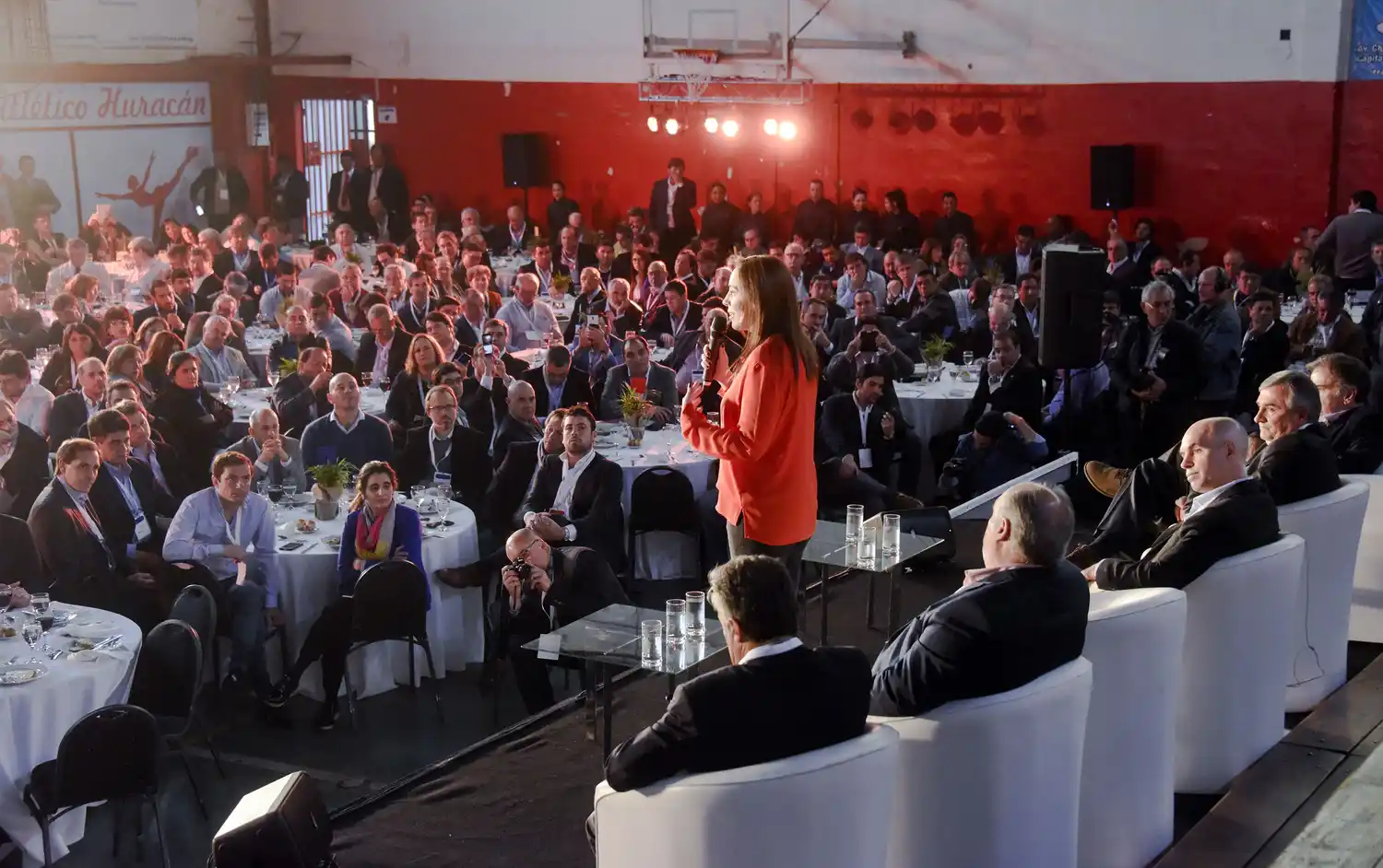 Multitudinario encuentro de Cambiemos con 400 intendentes de todo el país