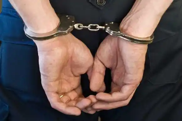 Imputan a un policía por abuso sexual y destrucción de evidencias 