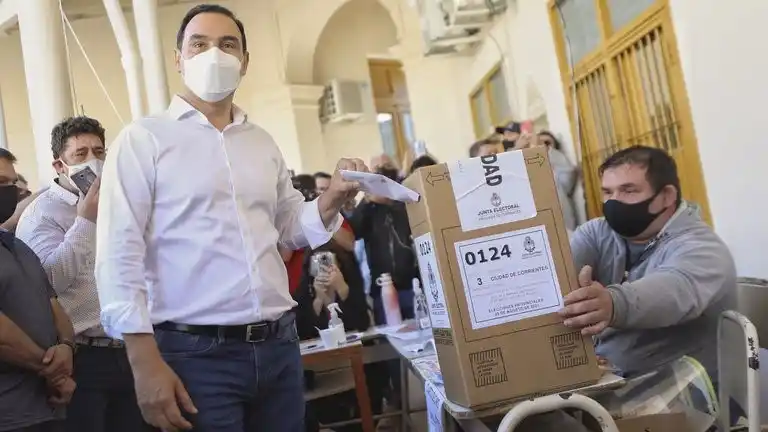 El actual gobernador Gustavo Valdés fue reelecto con más del 70 por ciento de los votos.