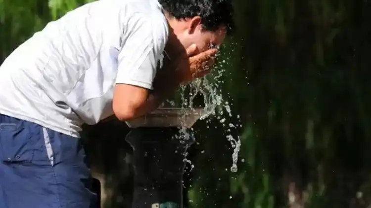 Alerta naranja: se renovó la advertencia por temperaturas extremas en Formosa