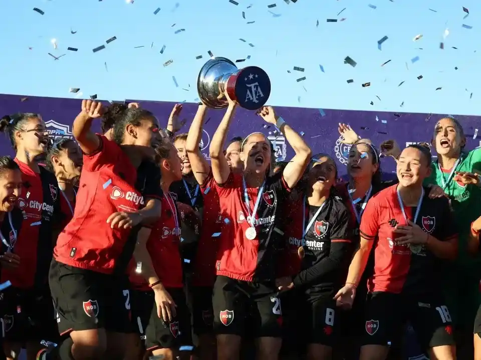 Newell´s le ganó a Boca por penales. Foto: @NewellsFem