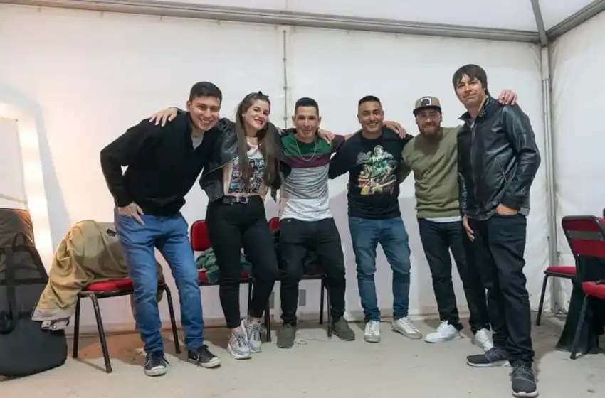 Dulces Lagartos y La Escandalosa en vivo