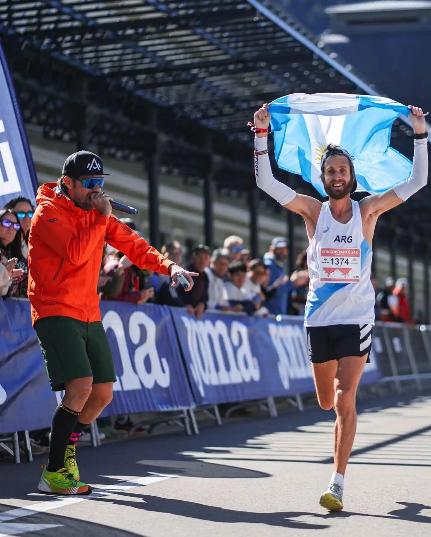 Simon y su inmejorable cierre de gira europea