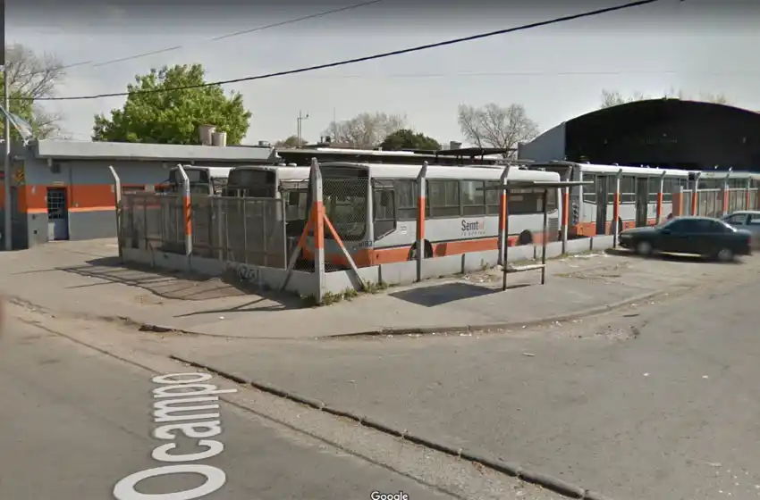 Un taxista fue baleado en el abdomen en zona sur