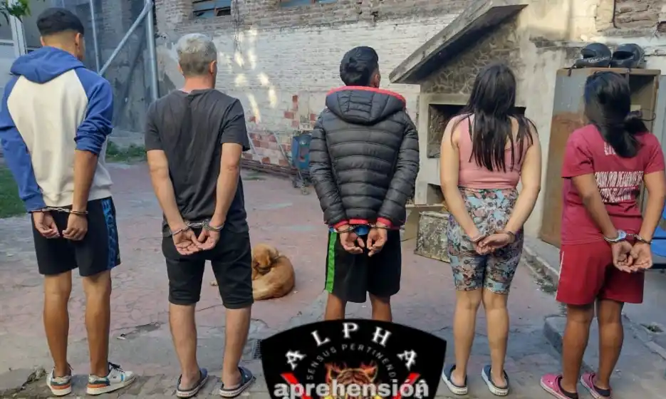 Un llamado al 911 alertó sobre un robo que logró frustrarse: cinco detenidos