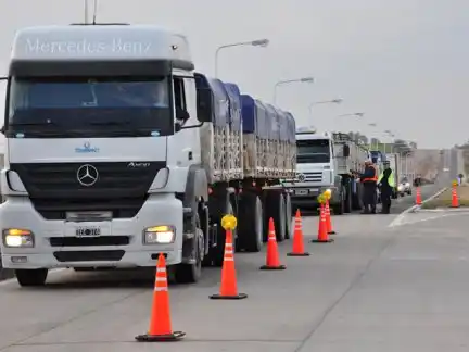 Mañana se restringirá la circulación de camiones en las rutas  