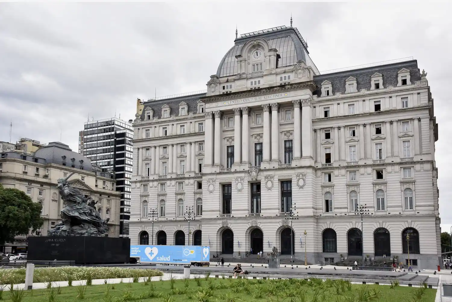 El Gobierno nacional flexibiliza los requisitos para ingresar al país