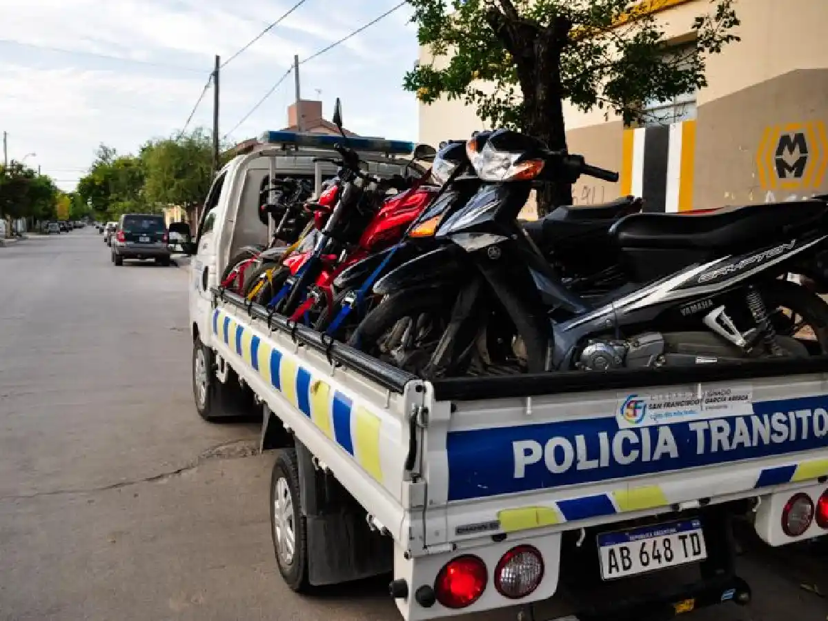 Secuestraron 16 motos en operativo de control 
