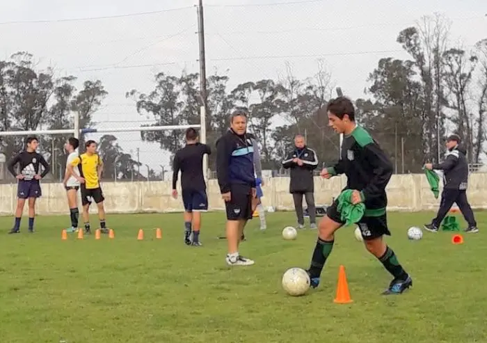 El Sub-15 se sigue moviendo