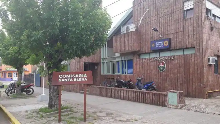 Detuvieron a un hombre de Santa Elena acusado de haber abusado de sus hijas