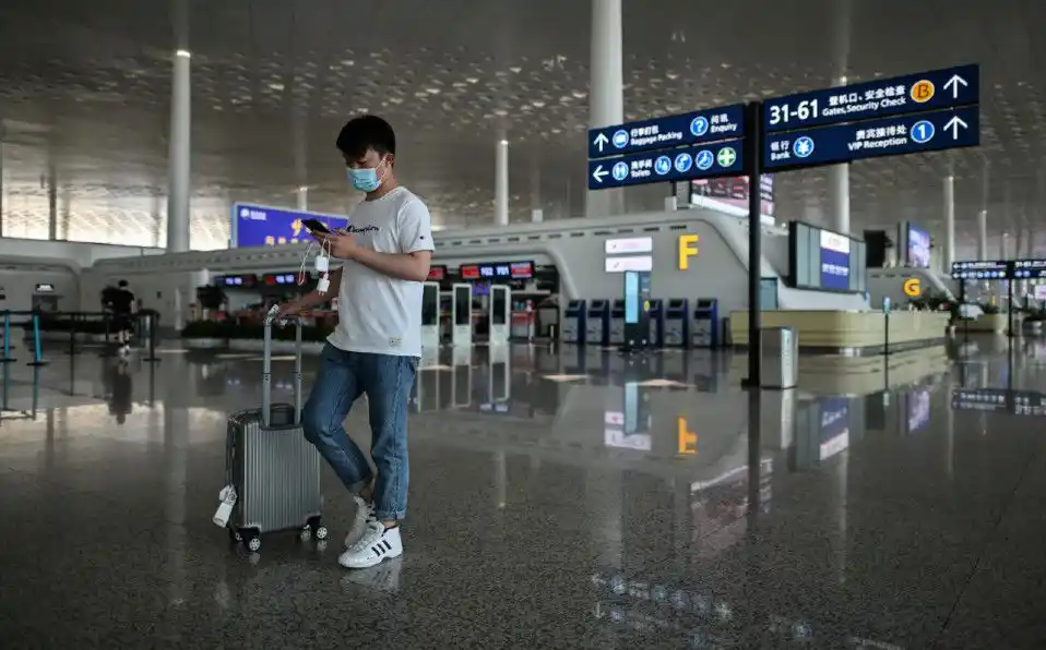 China relaja restricciones para vuelos internacionales