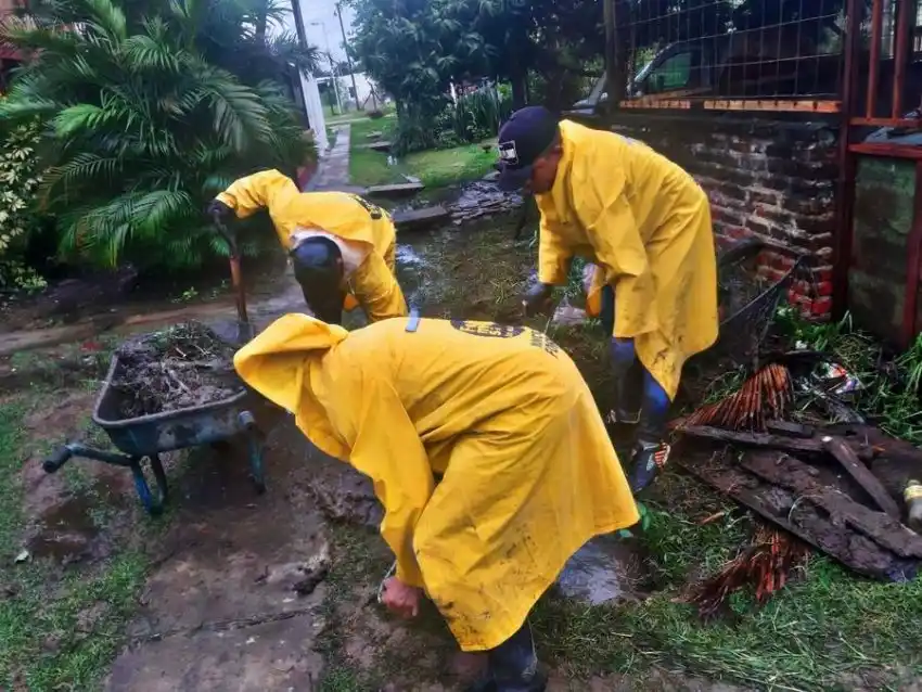 Intensos trabajos para optimizar el funcionamiento de desagües pluviales