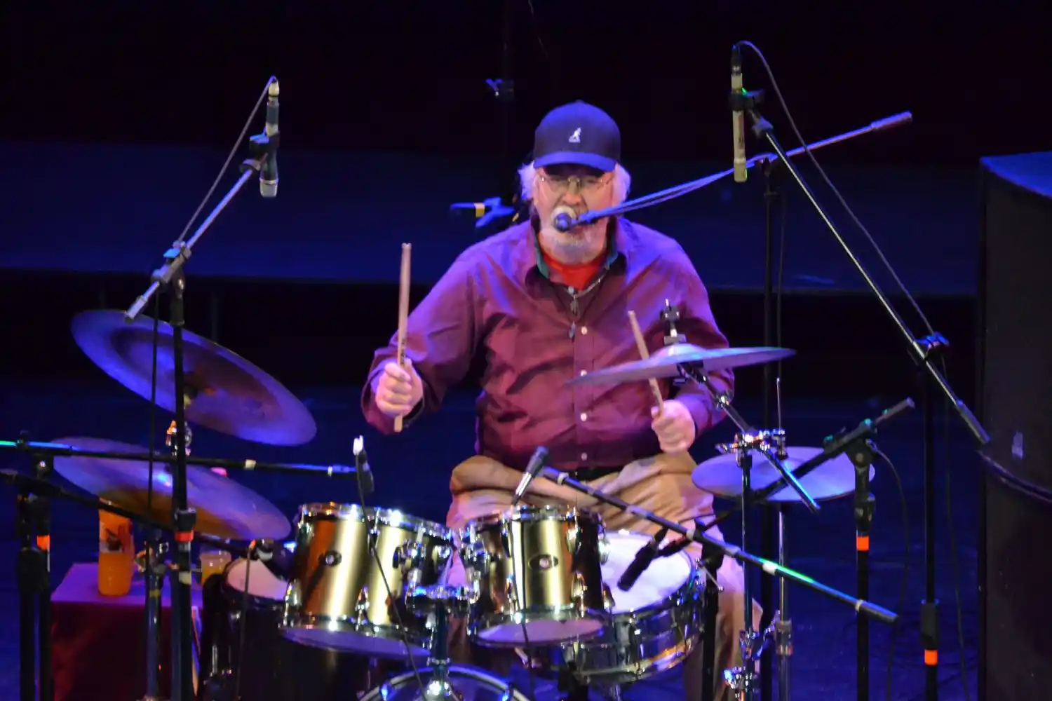 “Cantar rock en castellano se consideraba una locura”