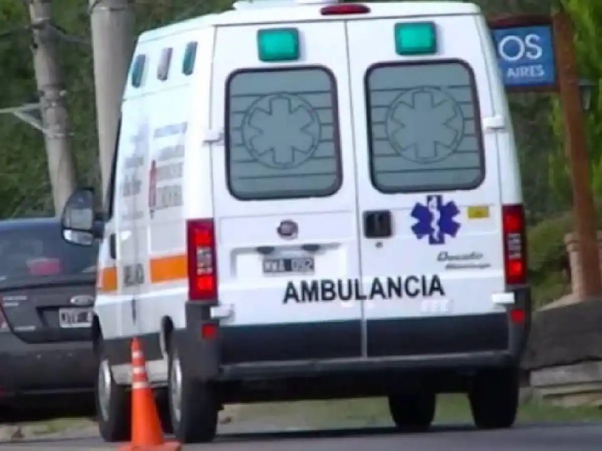 Joven resultó con lesiones reservadas tras accidentarse en Porteña