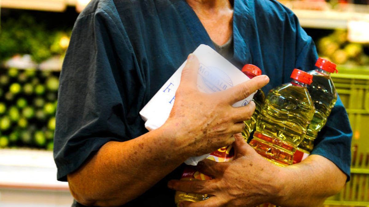 Al venezolano se le pulveriza el sueldo en el bolsillo: en 35% DISMINUYERON LAS VENTAS en 2023