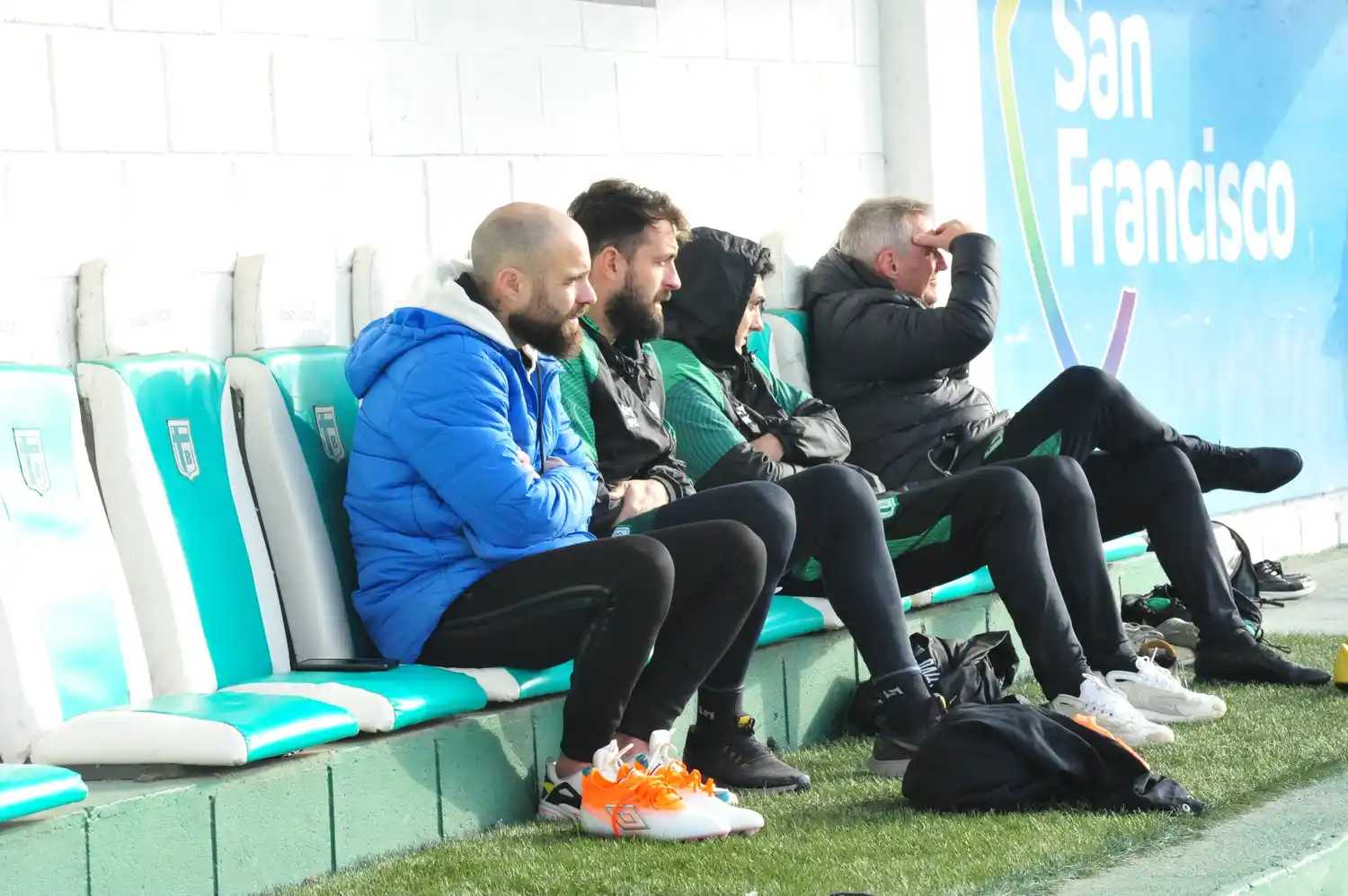 Nicolás López Macri trabaja en el armado del plantel profesional.