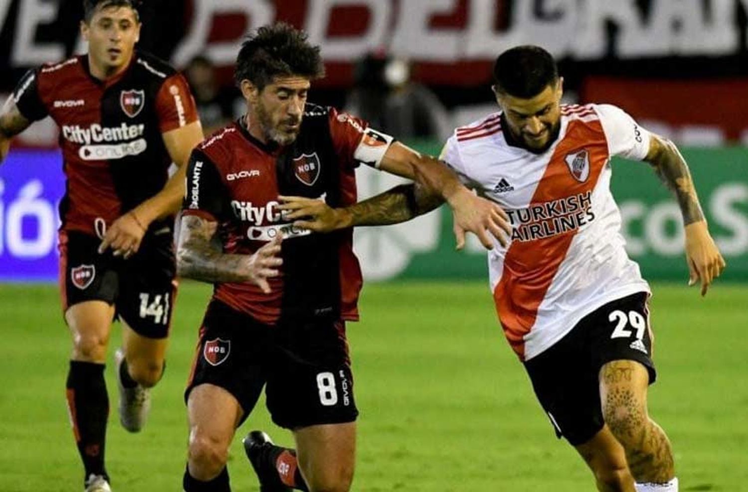 Newells recibirá a River el domingo y AFA cambió el horario inicial