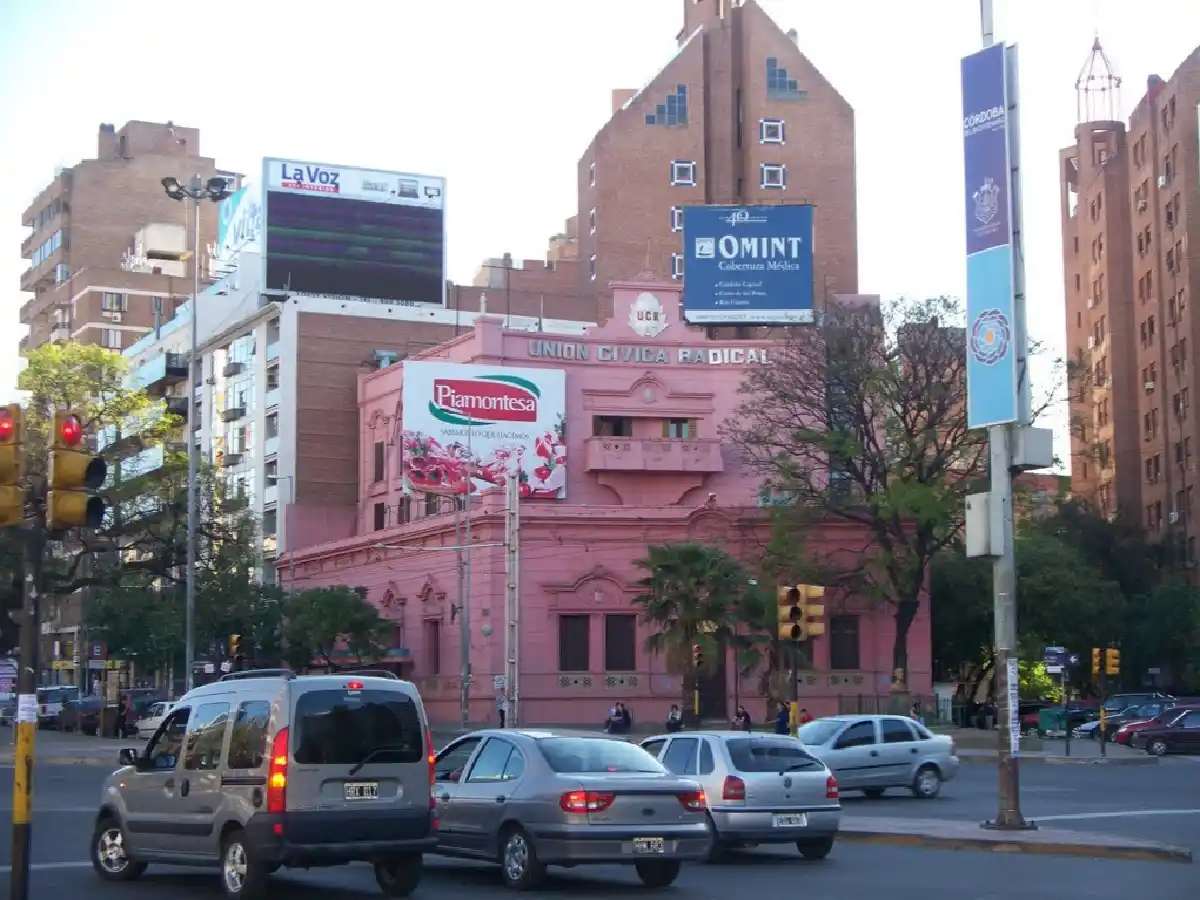 Tres listas se inscribieron para competir en las internas para la conducción de la UCR Córdoba