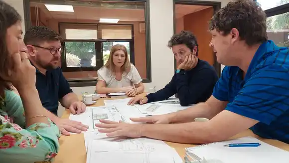 El Intendente Pinotti gestiona la recuperación del predio del ferrocarril de Sunchales