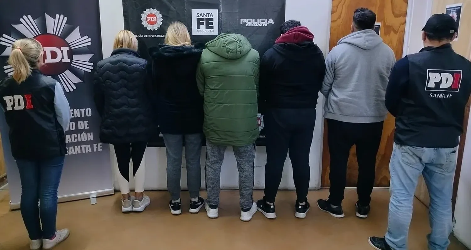 Más de 30 estafas con tarjetas de crédito: cayó una banda de delincuentes en un operativo de la PDI
