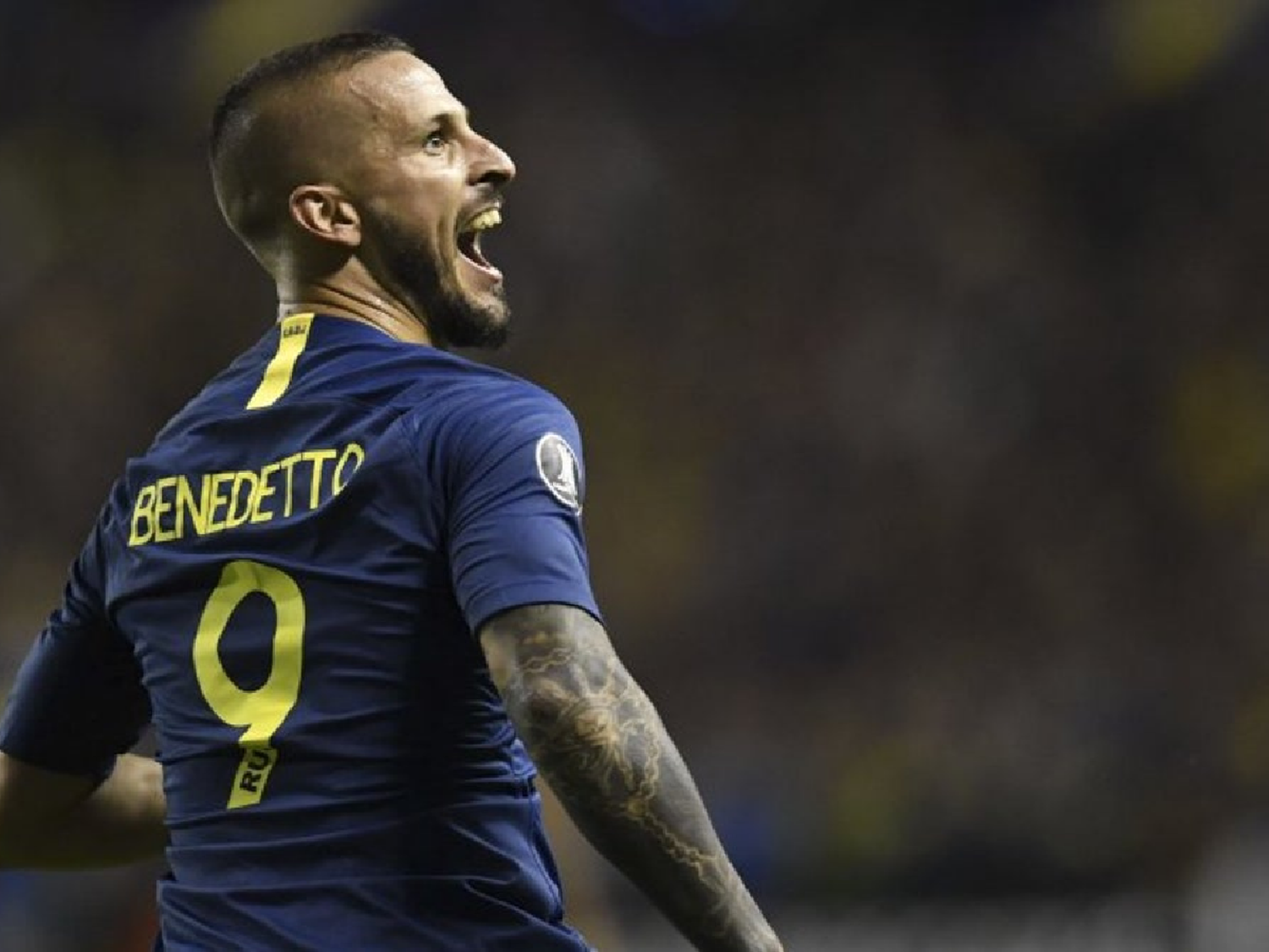 Benedetto pidió irse de Boca 