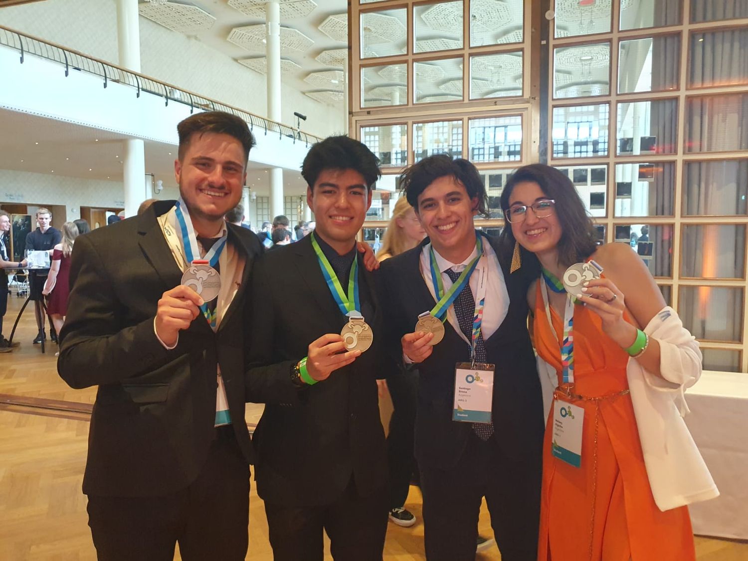 Ganaron medallas en la Olimpiada Internacional de Química y su mentor es necochense