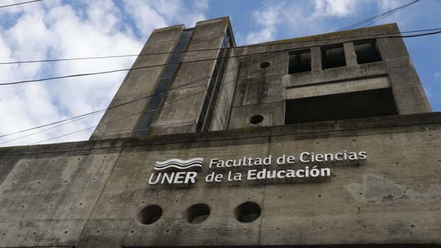 UNER: retoma la presencialidad