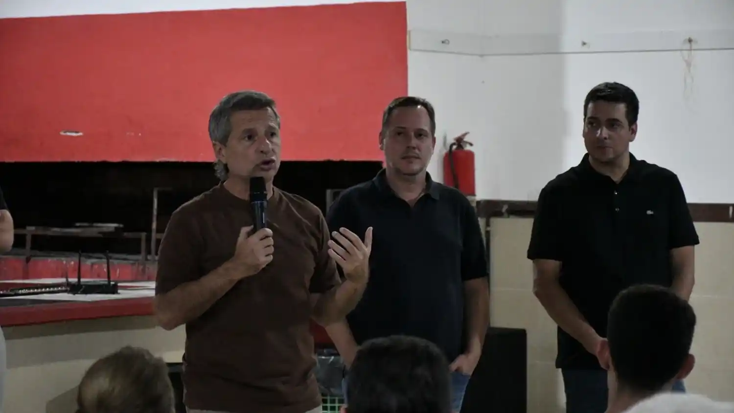 Oficina movil de empleo en los barrios, bernarte estuvo presente