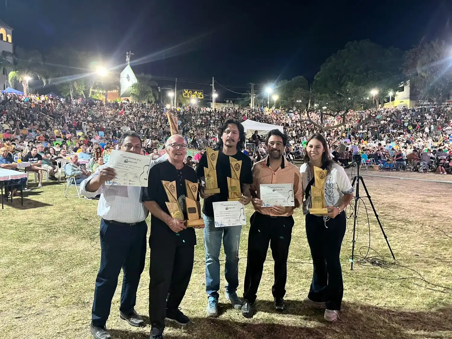 Gualeyos premiados en la Fiesta Provincial de la Chamarrita