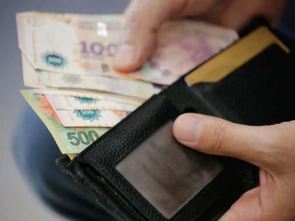 El Salario Mínimo, Vital y Móvil será de $80.342 desde el 1° de abril