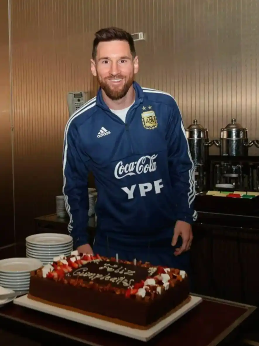 Festejo de cumpleaños de Messi con la Selección: ¡Los saludos y agradecimientos!