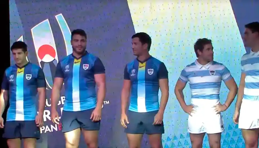 Presentaron la camiseta de Los Pumas para el Mundial
