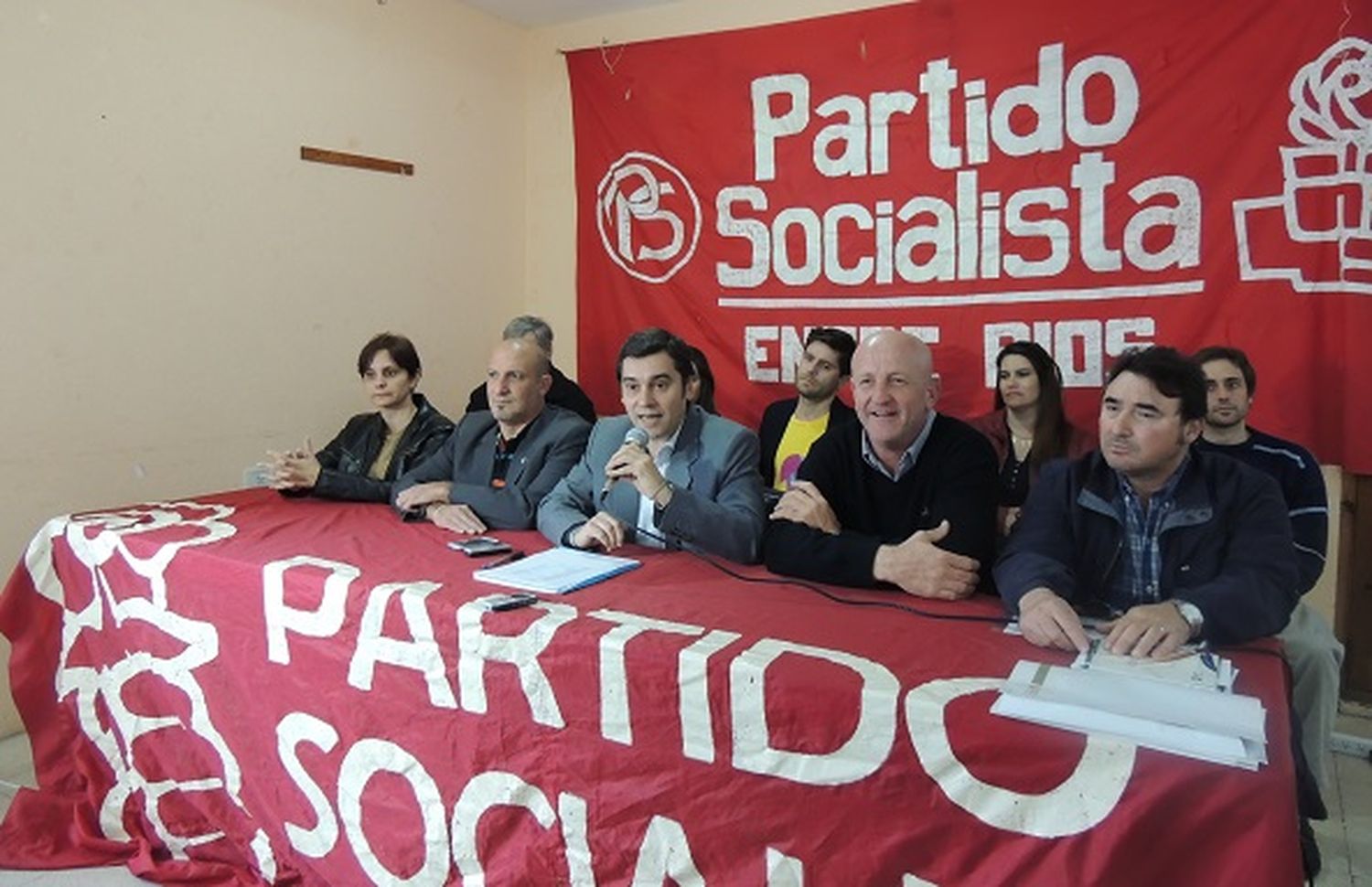 El PS convocó a todo el arco del Frente Unen