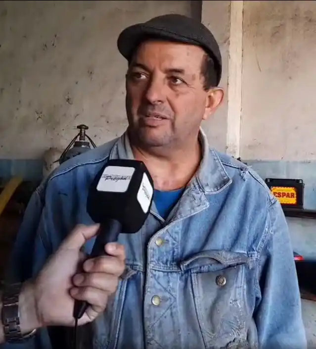 José Paredes.
