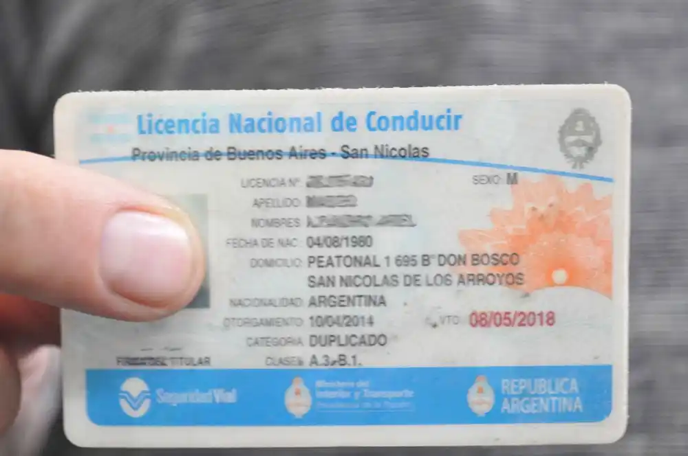 Las licencias de conducir se podrían renovar el día de cumpleaños "para no olvidar"