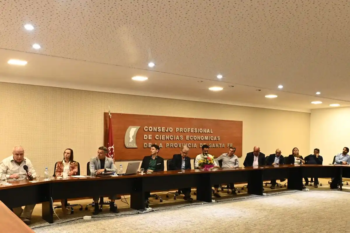 La jornada "Perspectivas para el sector de la Construcción: gestión estratégica para contextos complejos" fue organizada por la Escuela de Gestión de la CAMARCO y ADER.