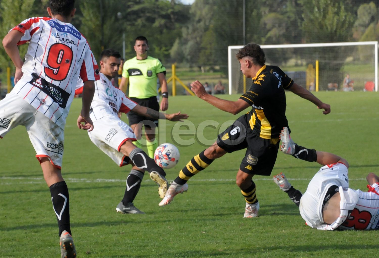 Con cinco encuentros, el fútbol pone segunda